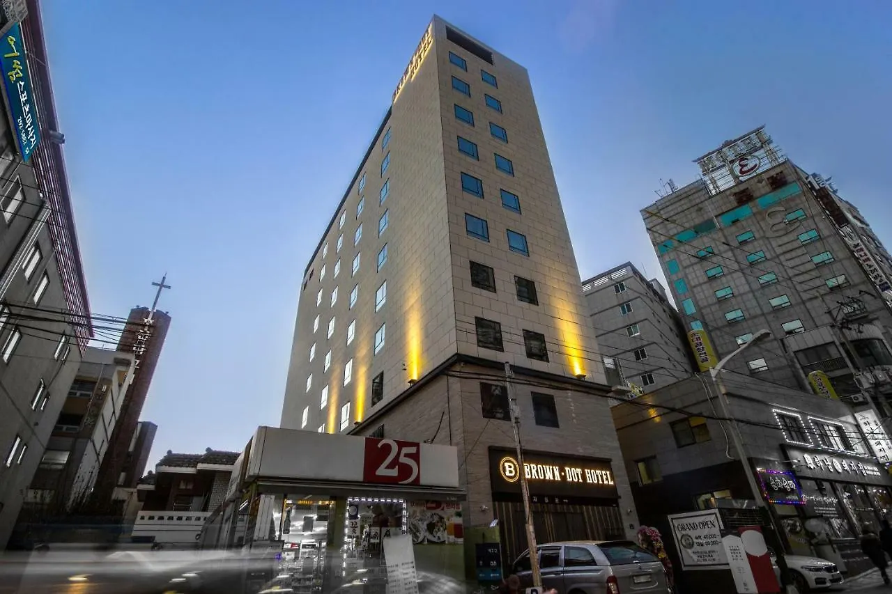Brown-Dot Hotel Hadan Busan