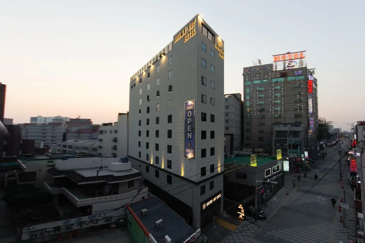 Brown-Dot Hotel Hadan Busan